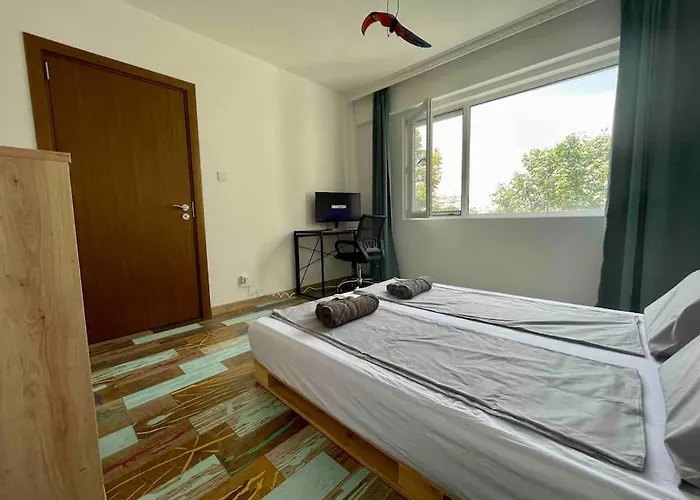 Sunny Seaside Retreat In